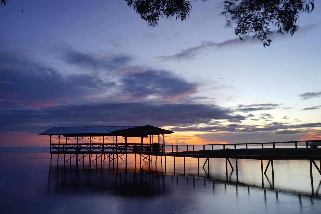 Liamo Reef Resort Kimbe Exterior photo